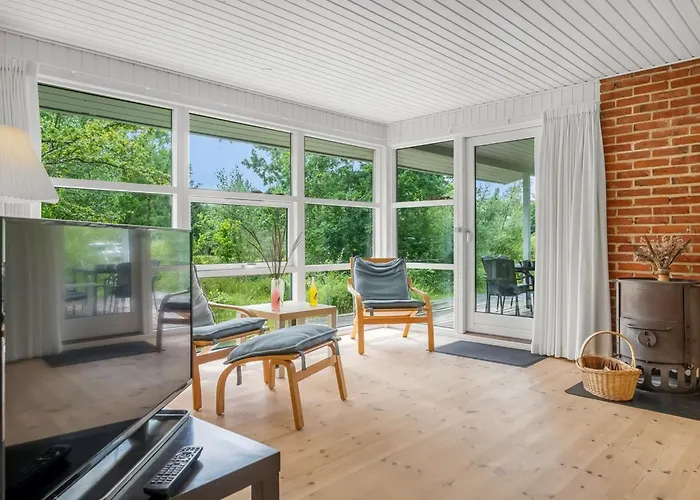 Feriehus Ivar - From The Sea By Interhome Hals